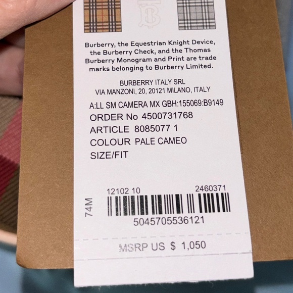 Brand New BURBERRY Small Camera Bag with Pale Pink Leather - Picture 8 of 8